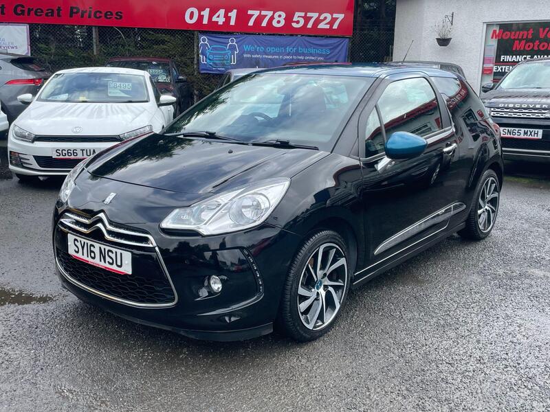 DS Automobiles DS 3 view 2