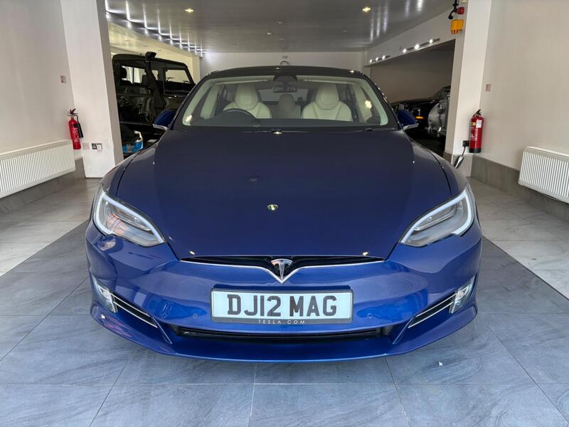 Tesla Model S view 2