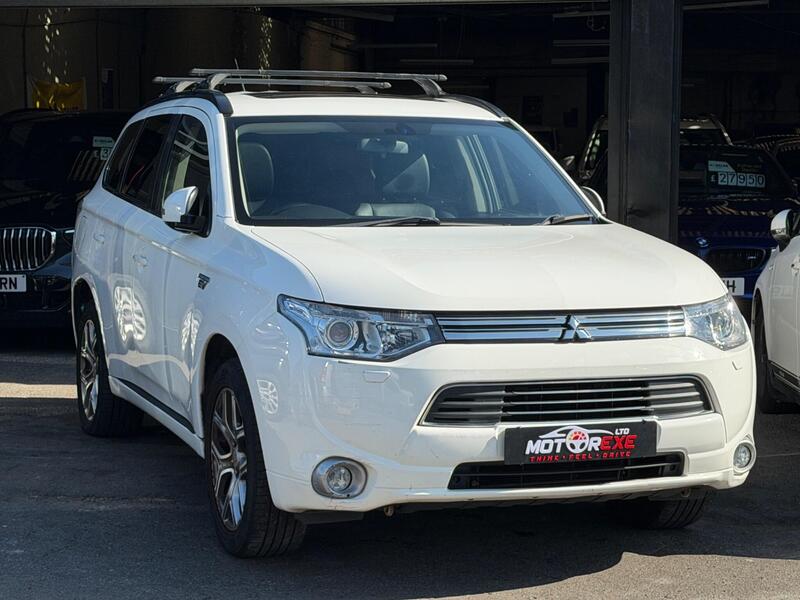 Mitsubishi Outlander view 6