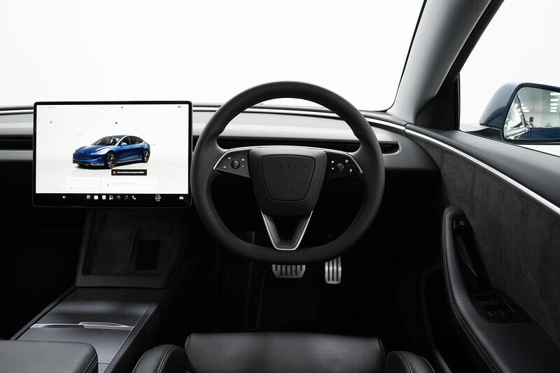 Tesla Model 3 view 6