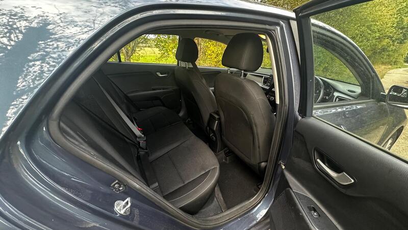 2017 Kia Rio — photo 10