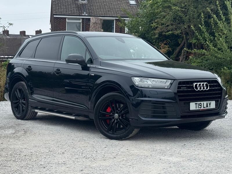 Audi Audi Q7 main image