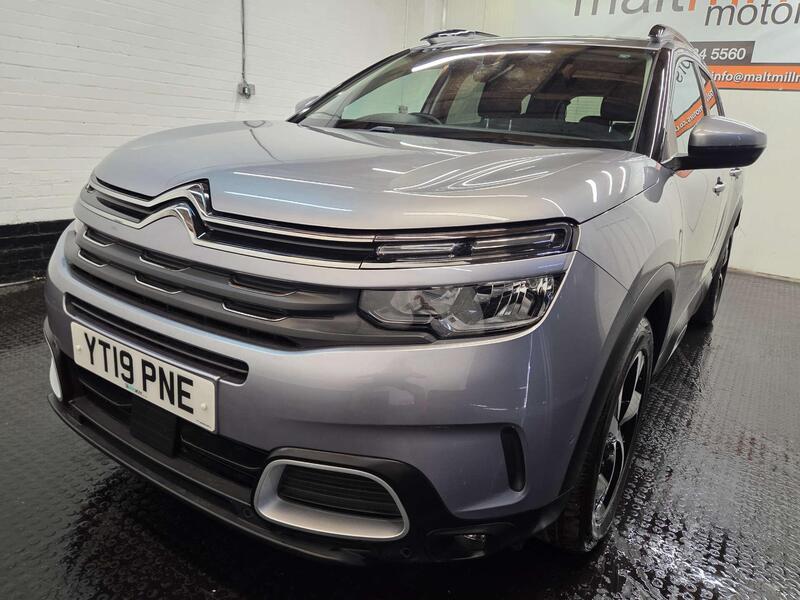 Citroen C5 Aircross view 3