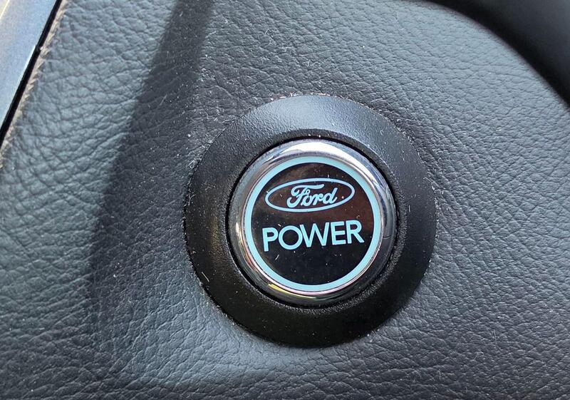 Ford Focus 1.6T EcoBoost Titanium X Euro 5 (s/s) 5dr thumbnail 44