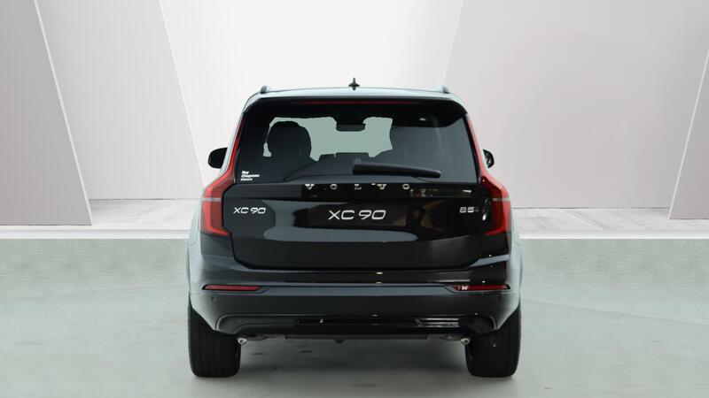 Volvo XC90 view 7