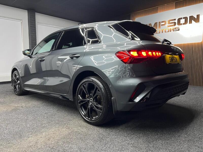Audi A3 view 4