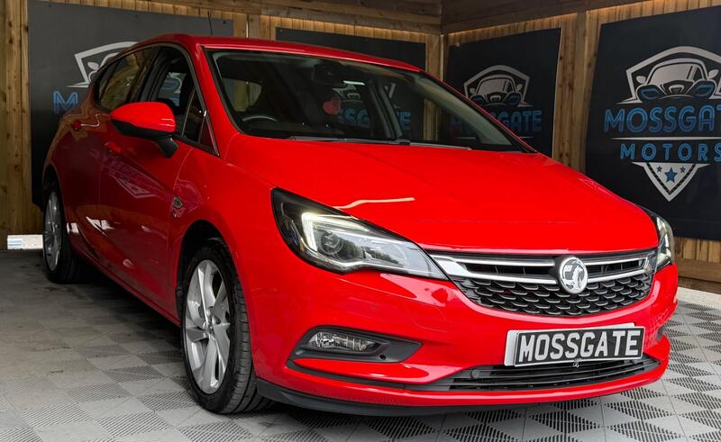 Vauxhall Astra view 3