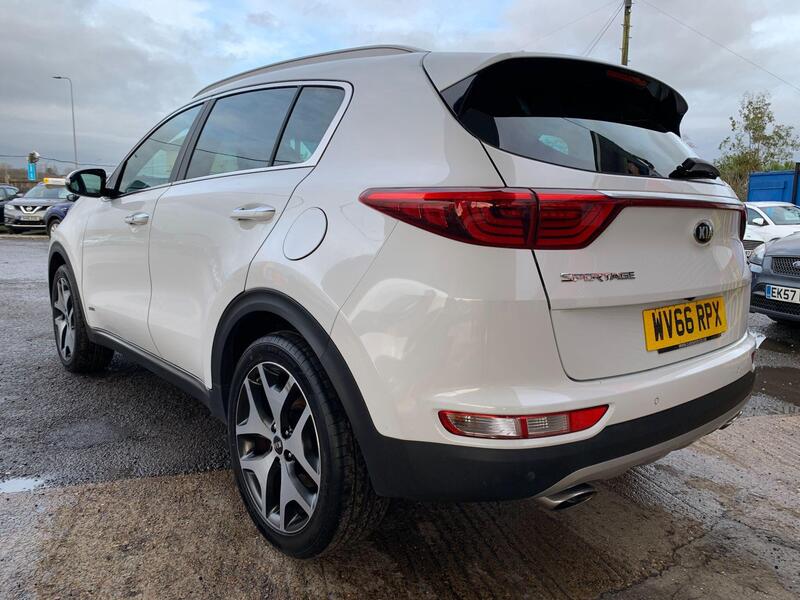 Kia Sportage view 3