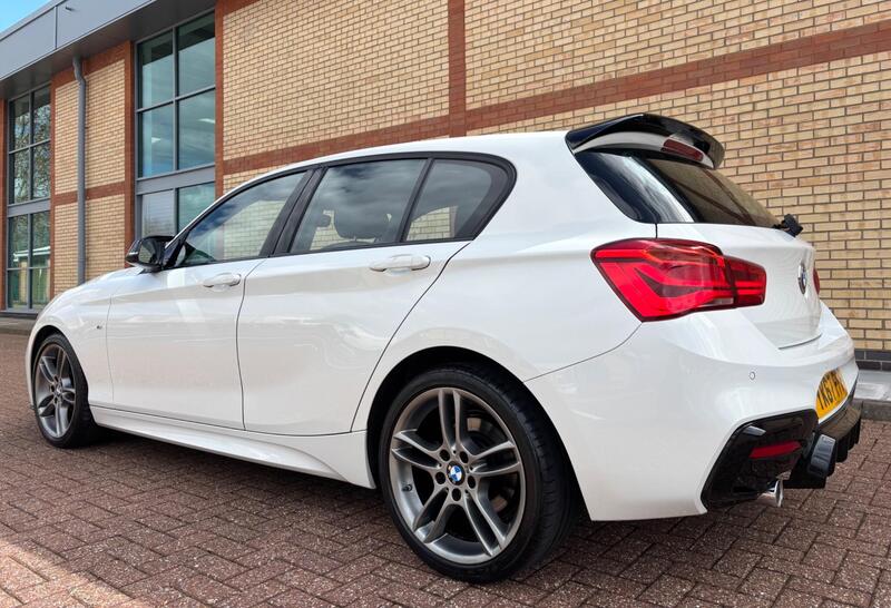 BMW 1 Series view 2