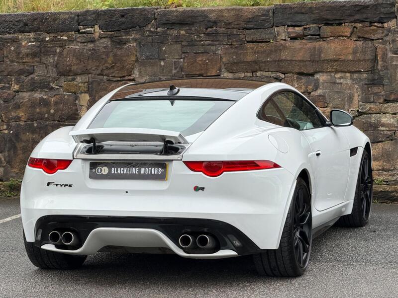 Jaguar F-Type view 7