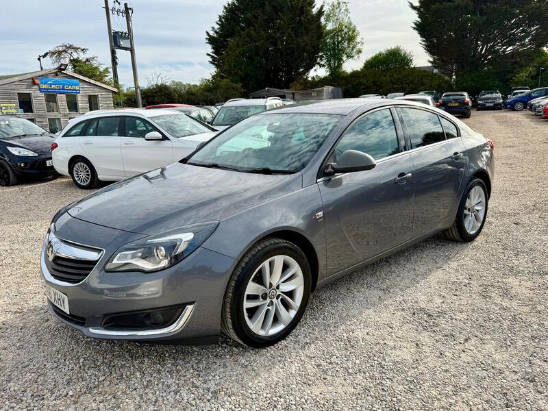 Vauxhall Insignia view 5
