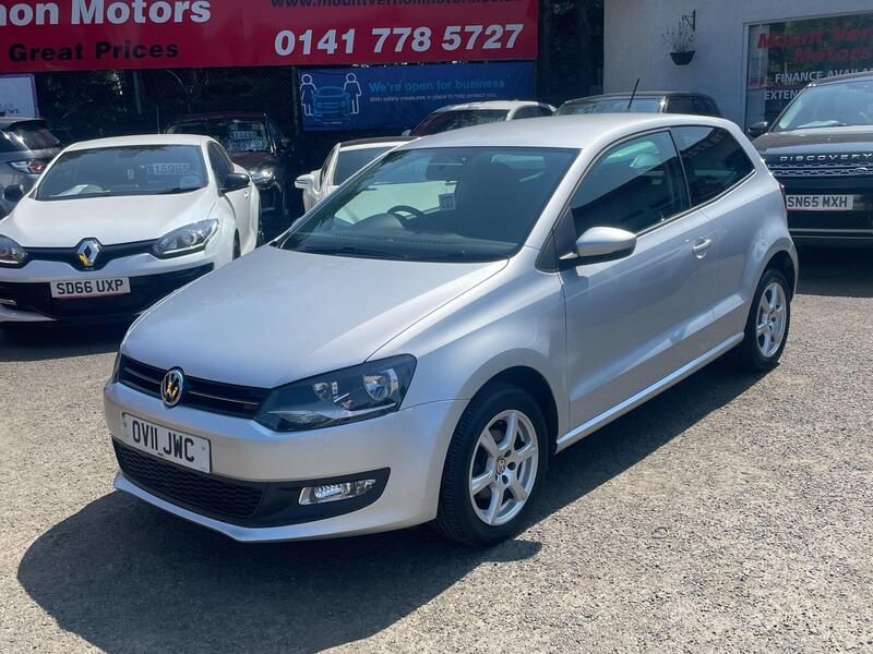 Volkswagen Polo view 2