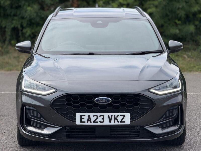 Ford Focus view 5