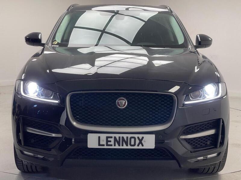 Jaguar F-Pace view 2