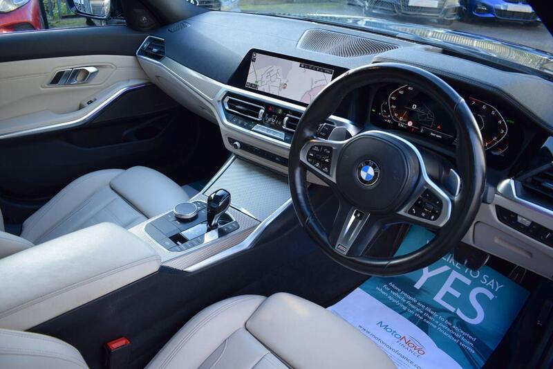 BMW 3 Series view 2