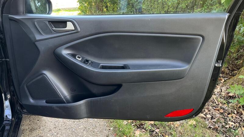 2017 Hyundai i20 — photo 45