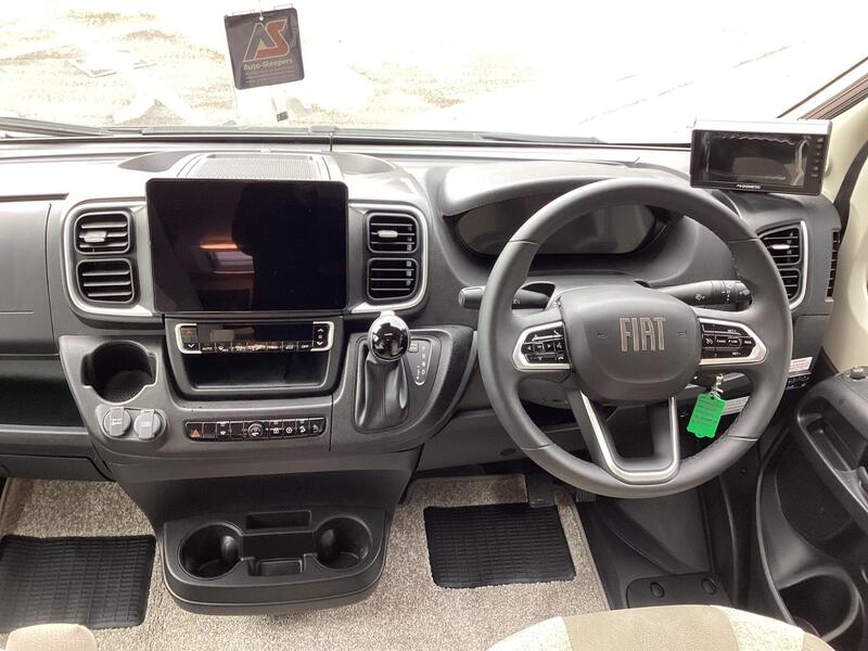 Auto-Sleepers Nuevo Ek Plus — image 43