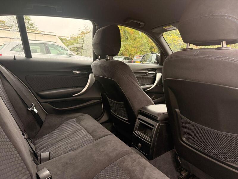 BMW 1 Series view 7