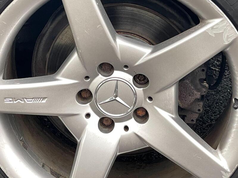 Mercedes-Benz CLK view 56