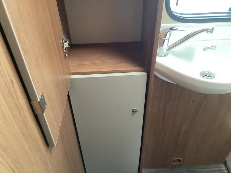 Auto-Trail Tribute 726 — image 32