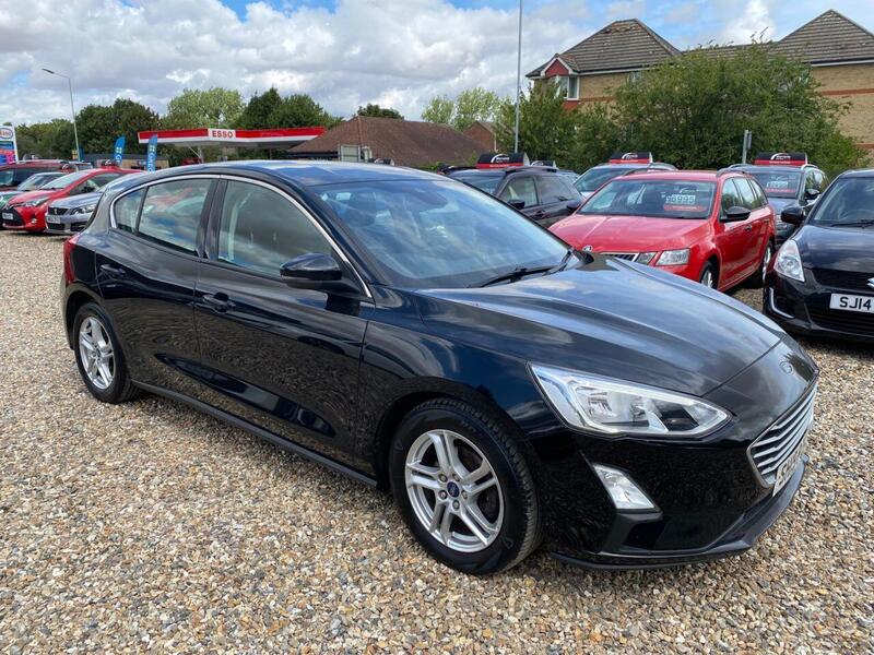 Ford Focus view 2