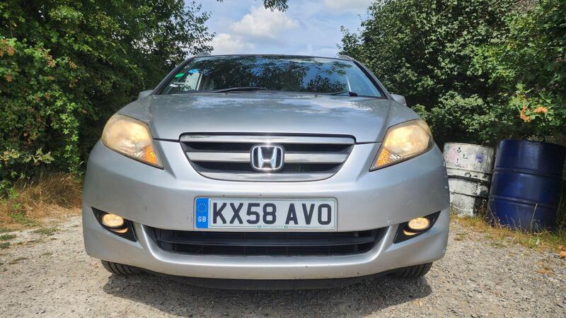 2008 Honda FR-V — photo 4