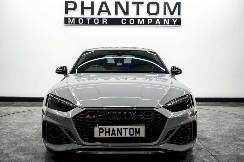 Audi Audi RS5 view 2