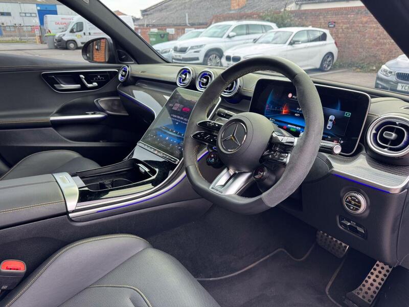 Mercedes-Benz C-Class view 40