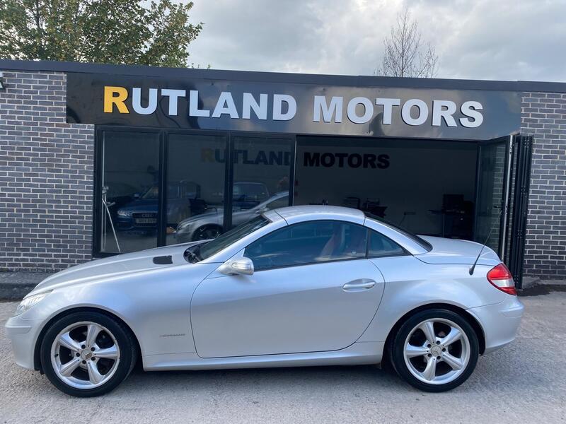 Mercedes-Benz SLK view 7