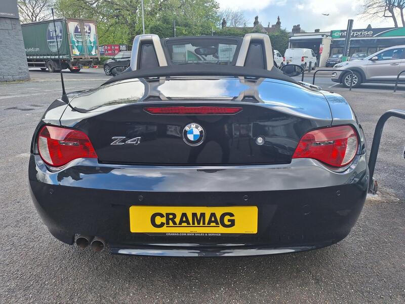 BMW Z4 view 7