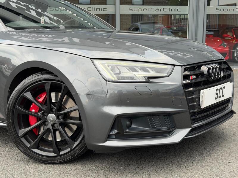 Audi S4 Avant view 2