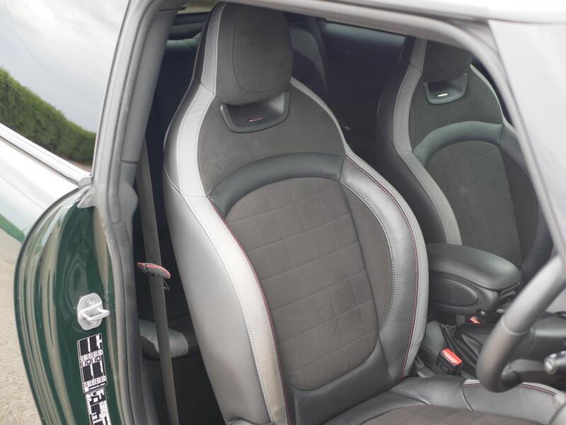 Mini Cooper view 3