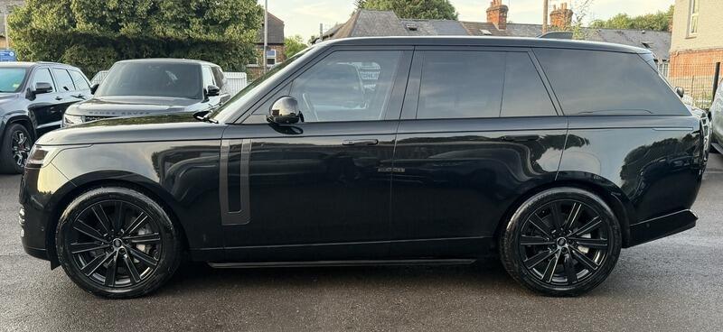 Land Rover Range Rover view 2
