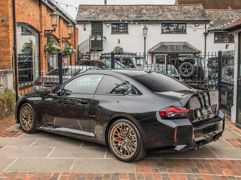 BMW M2 view 7