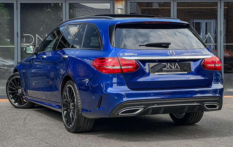 Mercedes-Benz C Class view 3