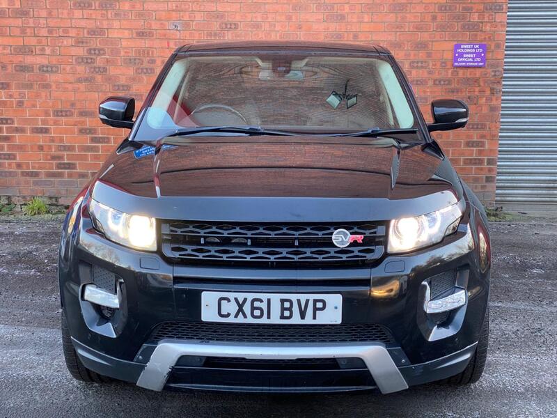 Land Rover Range Rover view 3
