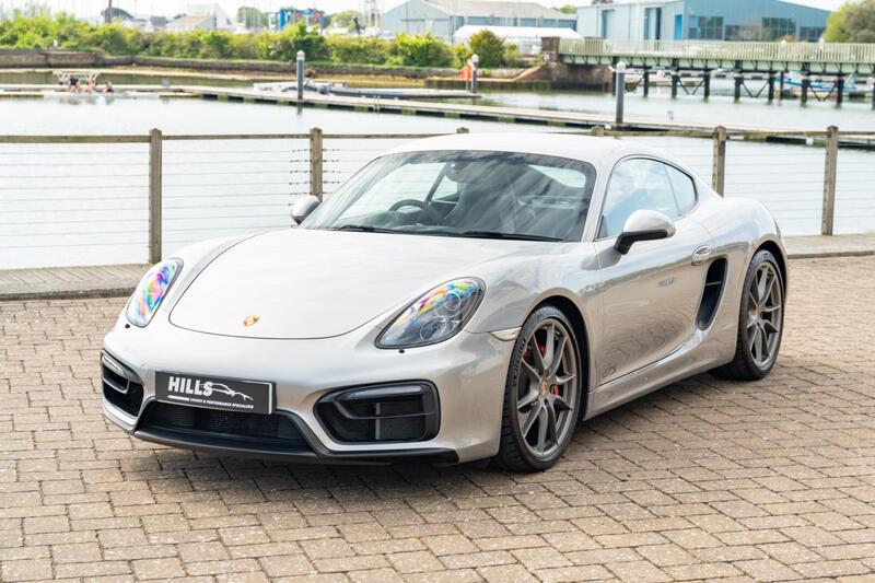 Porsche Cayman main image