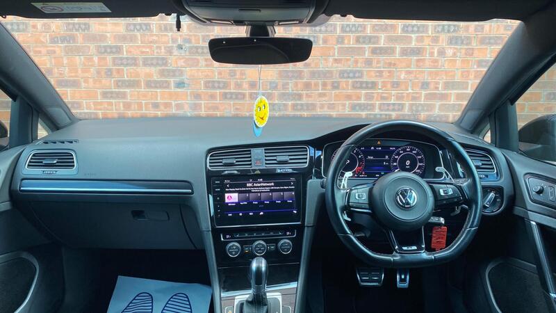 Volkswagen Golf view 12
