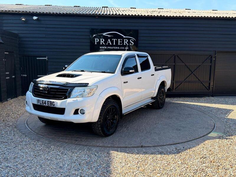 Toyota Hilux view 2