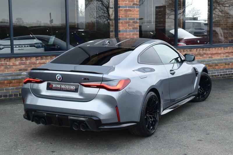BMW M4 view 2