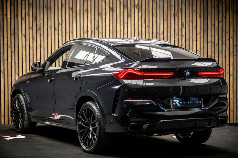 BMW X6 view 3