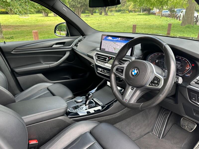 BMW X3 view 7