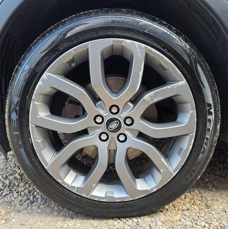 Land Rover Range Rover Evoque 2.0 Si4 HSE Dynamic Auto 4WD Euro 6 (s/s) 5dr thumbnail 17