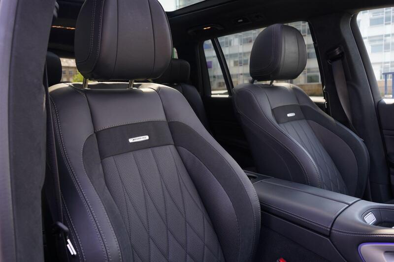 Mercedes-Benz GLS view 3