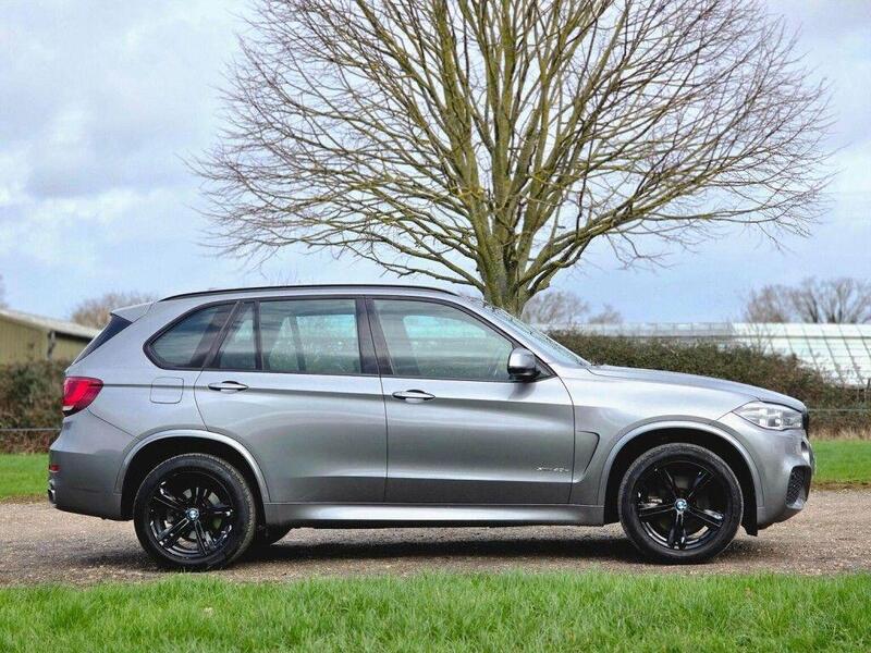 BMW X5 BMW X5 view 3