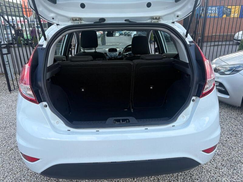 Ford Fiesta view 7