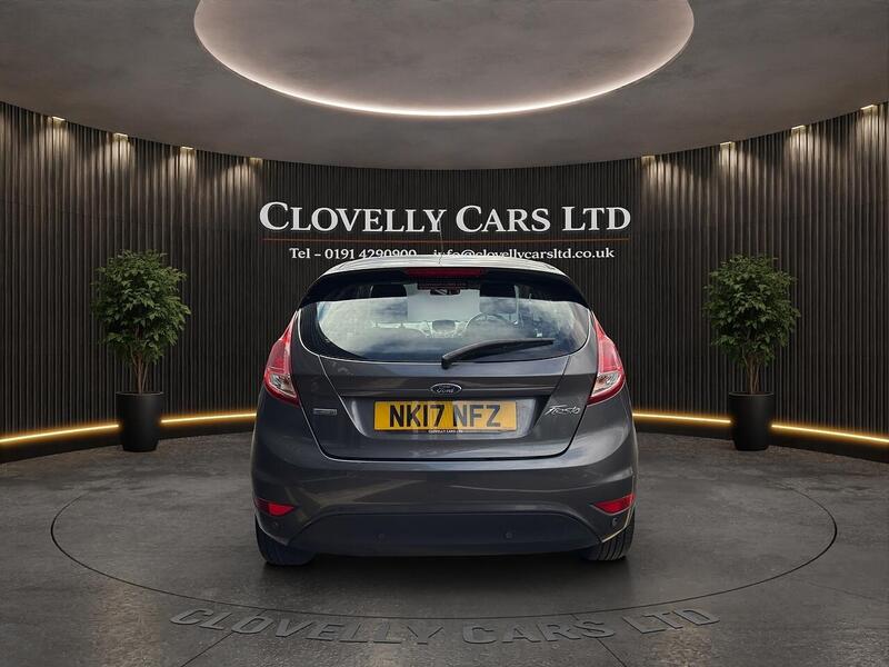 Ford Fiesta view 4