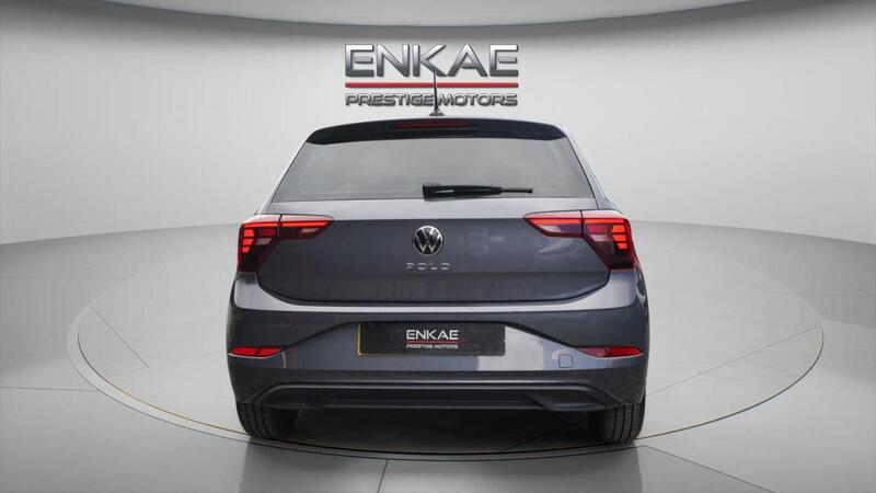Volkswagen Polo view 5