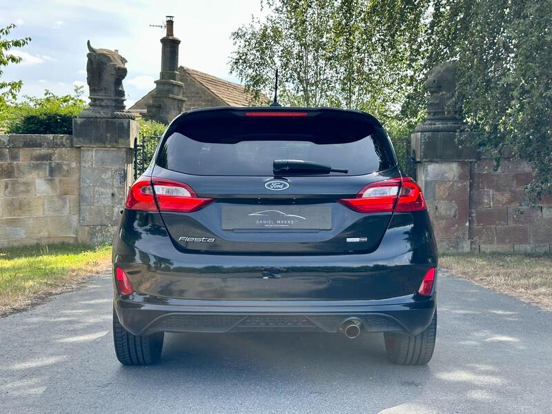Ford Fiesta view 5