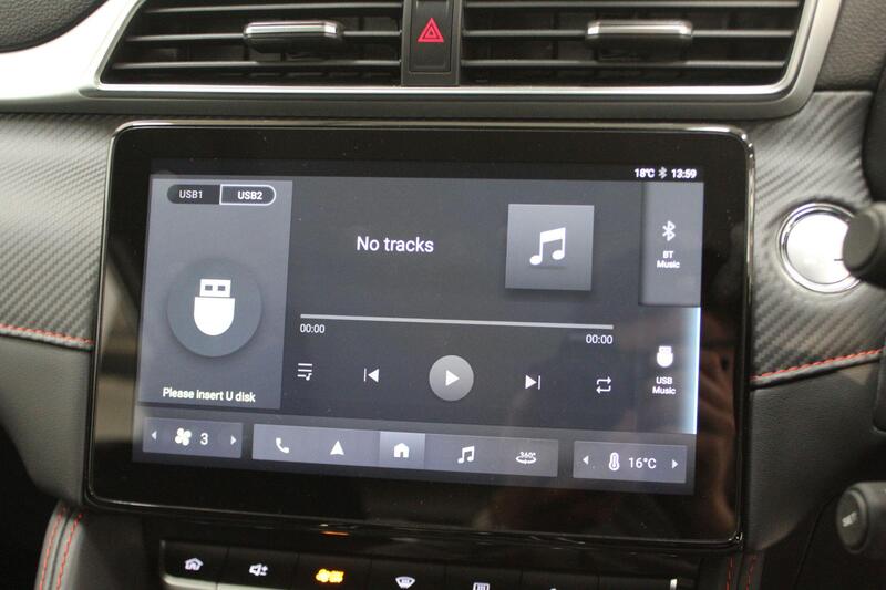 2022 MG MG ZS in White — image 39 of 70